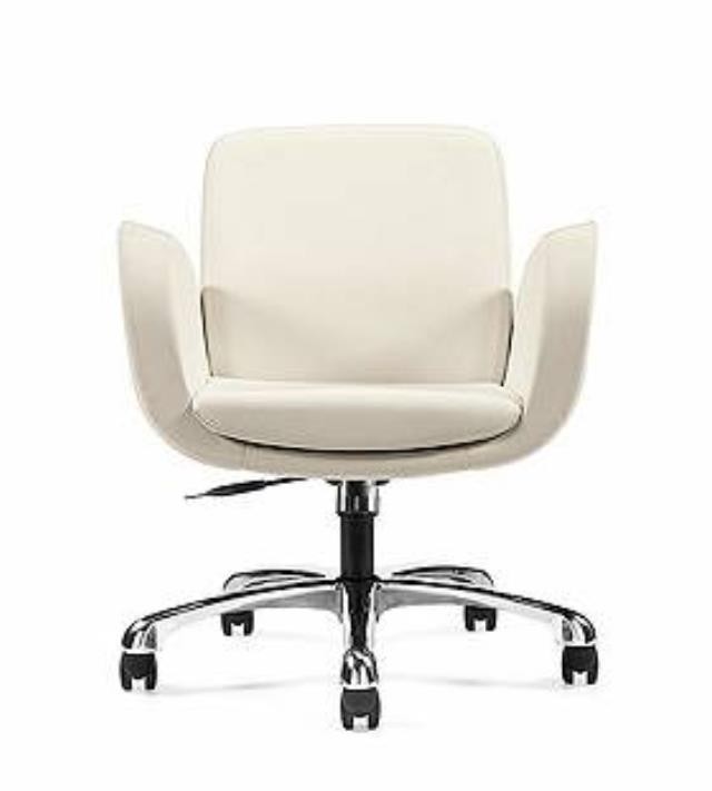 CHAIR-SWIVEL-WHITE VINYL