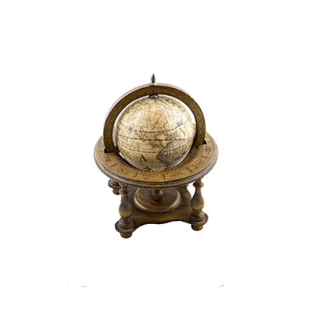 Globe W/Wood Circular Base
