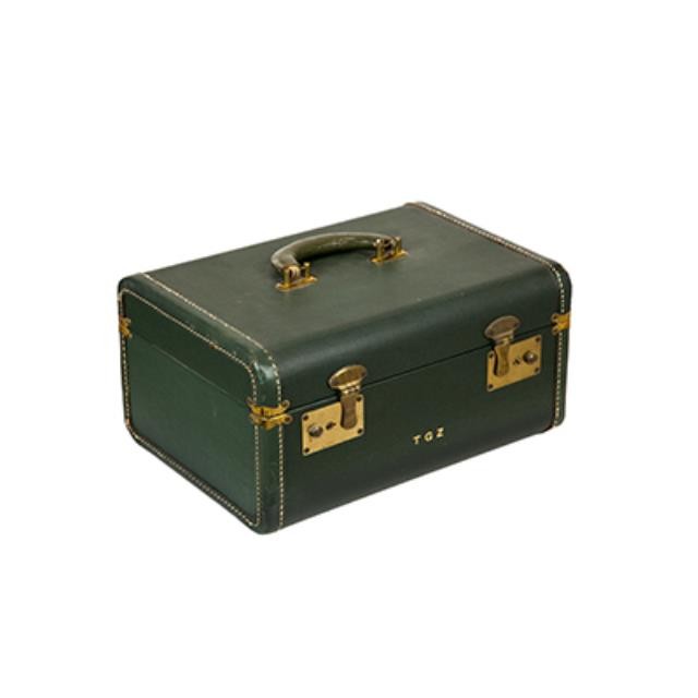 SUITCASE- Dust Green Round Sq