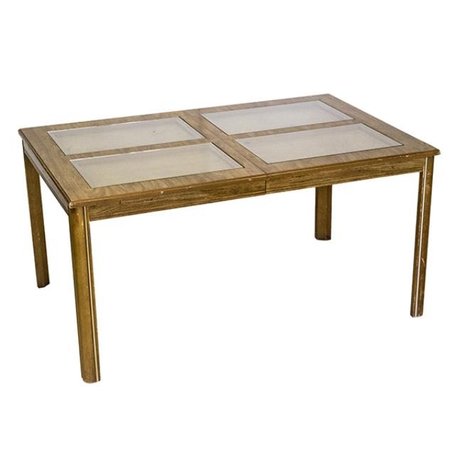 TABLE-Dining W/4 Rattan Cutouts/Glass Top