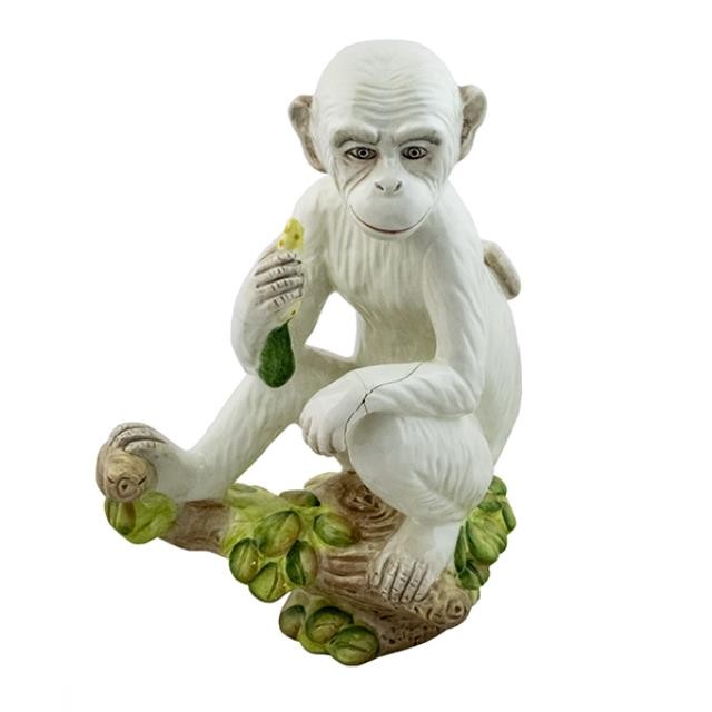 MONKEY FIGURINE-White LAF Holding a Banana