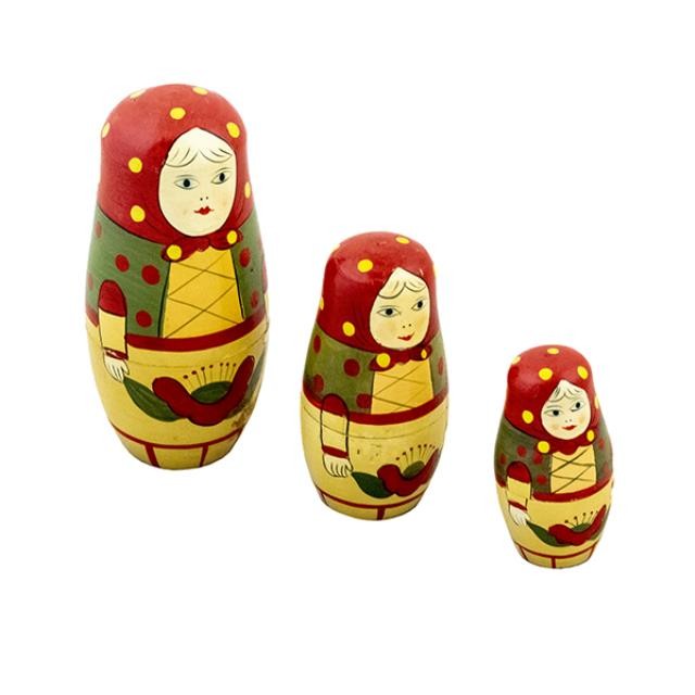 DOLL-NESTING-Red/Green-Set