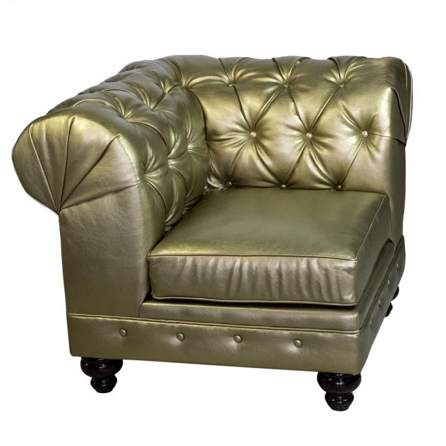Club-Gold Tufted Chesterfield Corner