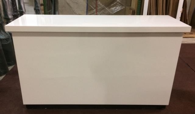 BAR-White Laminate
