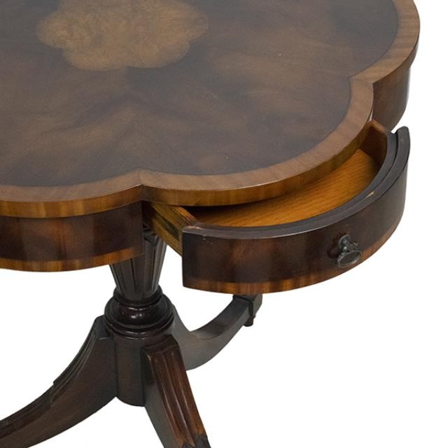 END TABLE-Clover Leaf Top W/Inlay & Tripod Base