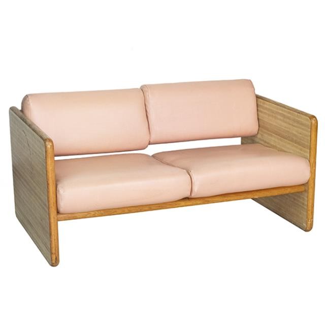 LOVESEAT-Light Pink Cushion & Light Maple Frame