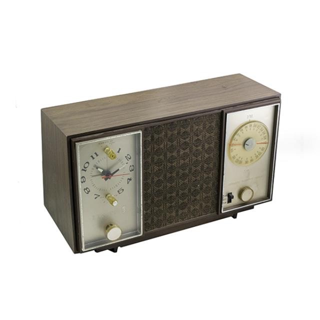 CLOCK RADIO-Vintage Zenith