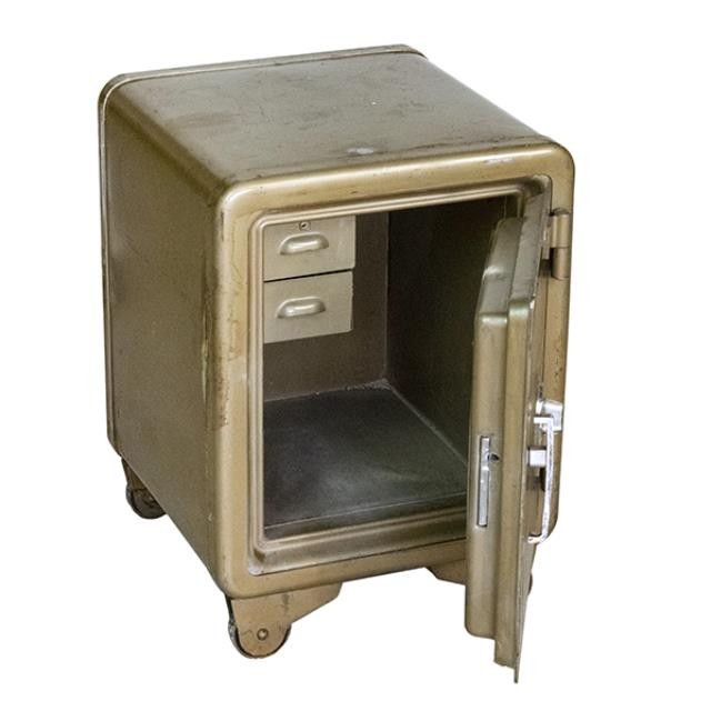 SAFE-Vintage Sentry Gold Office Safe W/Combonation Lock