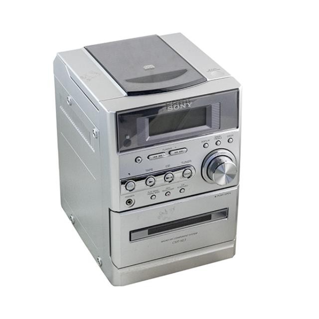 CASSETTE PLAYER W/CD PLAYER & AM/FM Radio