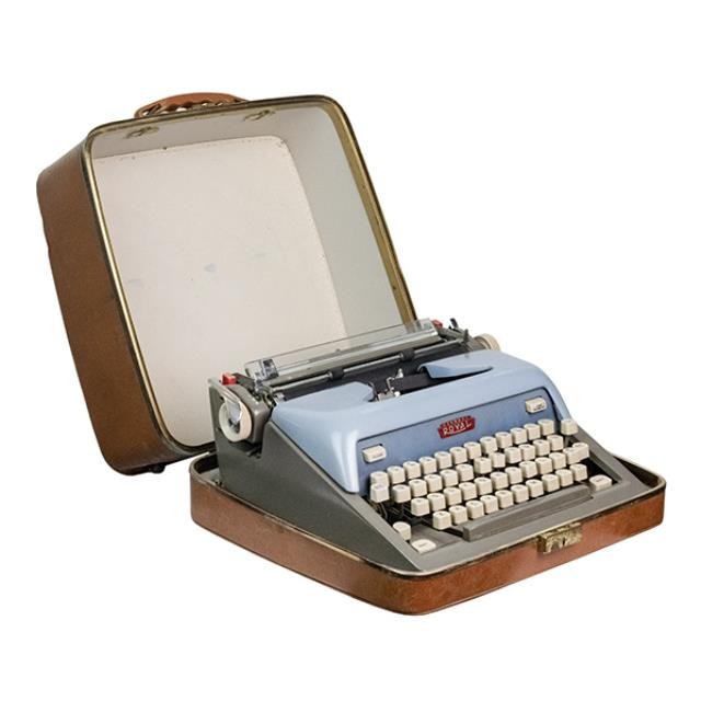 TYPEWRITER-"Royal"