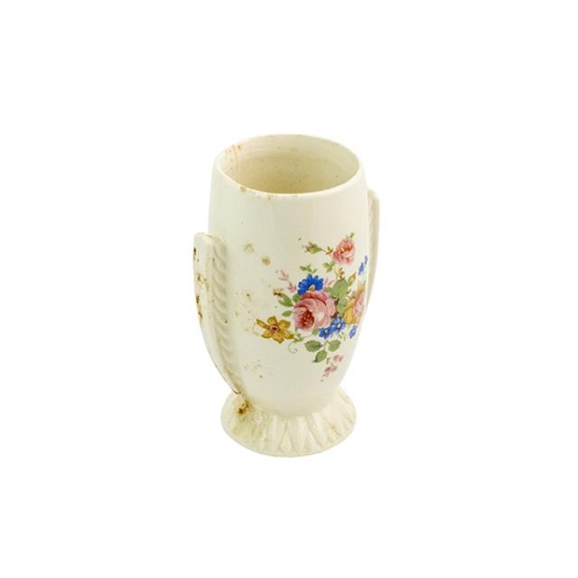 VASE-Beige w/ Floral Center-2Handle