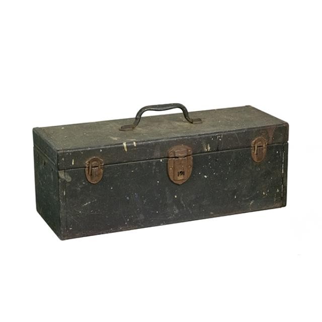 VINTAGE METAL TOOL BOX-Green