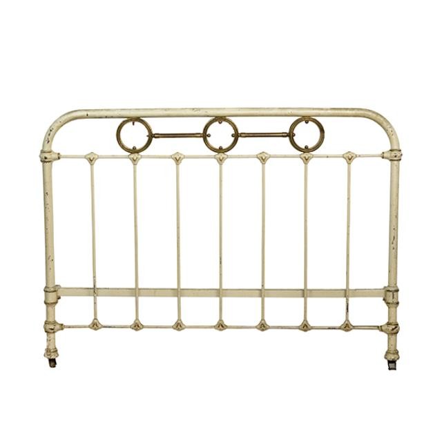 BED FRAME-3/4 White Painted Metal w/Brass Circles