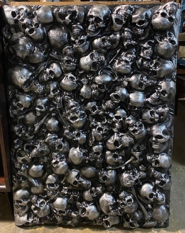 SMALL SKULL PANEL-Black Mold Plastic