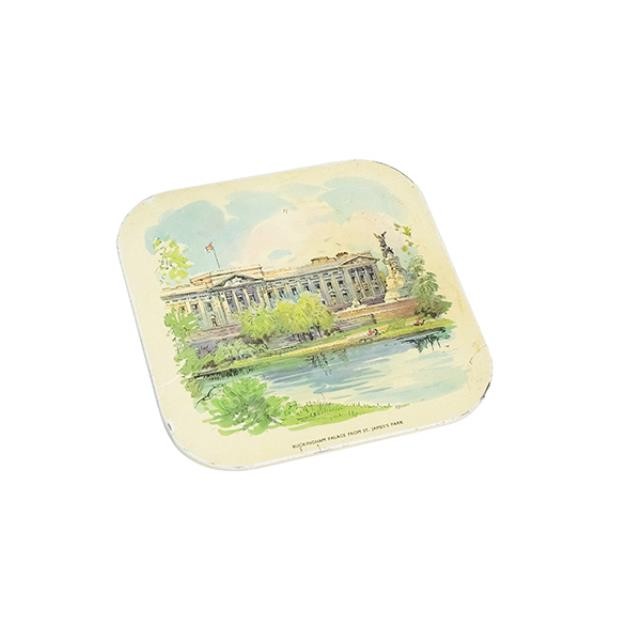 TRIVET-Vintage Lacquered Buckingham Palace