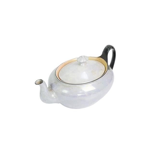 TEAPOT-Iridescent Purple w/ Yellow Interior & Blk Handle