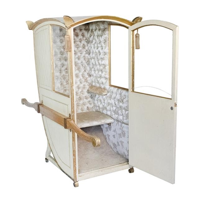 SEDAN CHAIR-Cream W/Gold Detailing & Tufted Interior