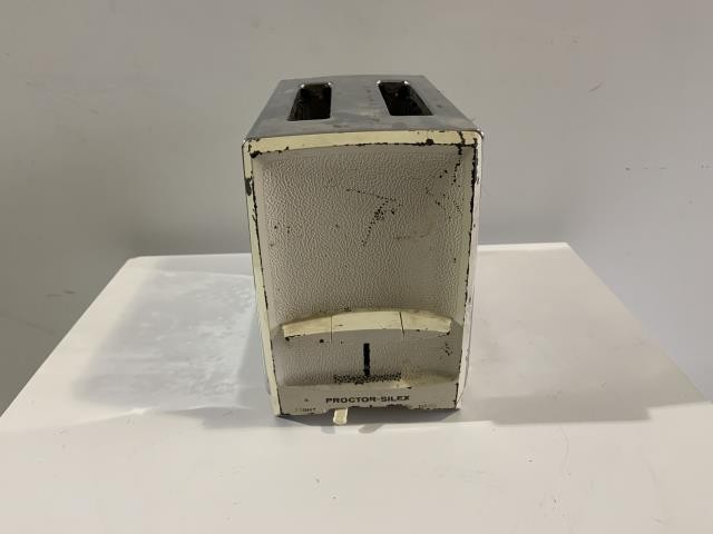 TOASTER-Vintage Proctor Silex Toaster-Silver w/White Plastic