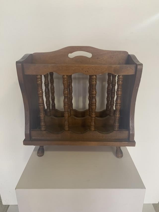 MAGAZINE RACK-Wooden Rack w/Turned Spindles