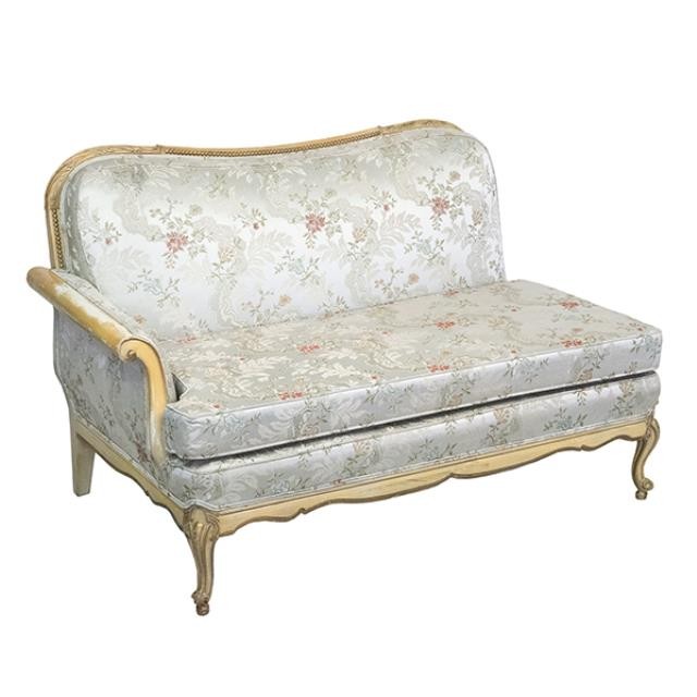 LAF LOVESEAT-Vintage Blonde Frame W/Silver Floral Upholstery