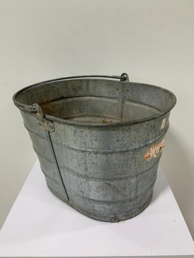 GALVANIZED PAIL-Oval Shape W/Handle