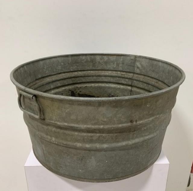 GALVANIZED WASH PAIL-Round W/Drop Handles