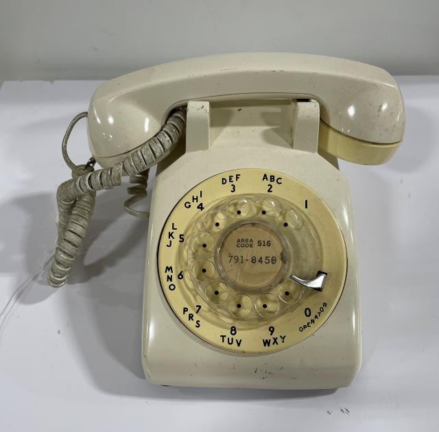 VINTAGE PHONE-Off White Office Rotary