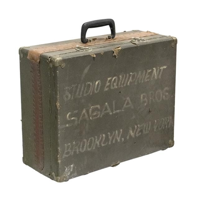 VINTAGE STUDIO EQUIPMENT CASE