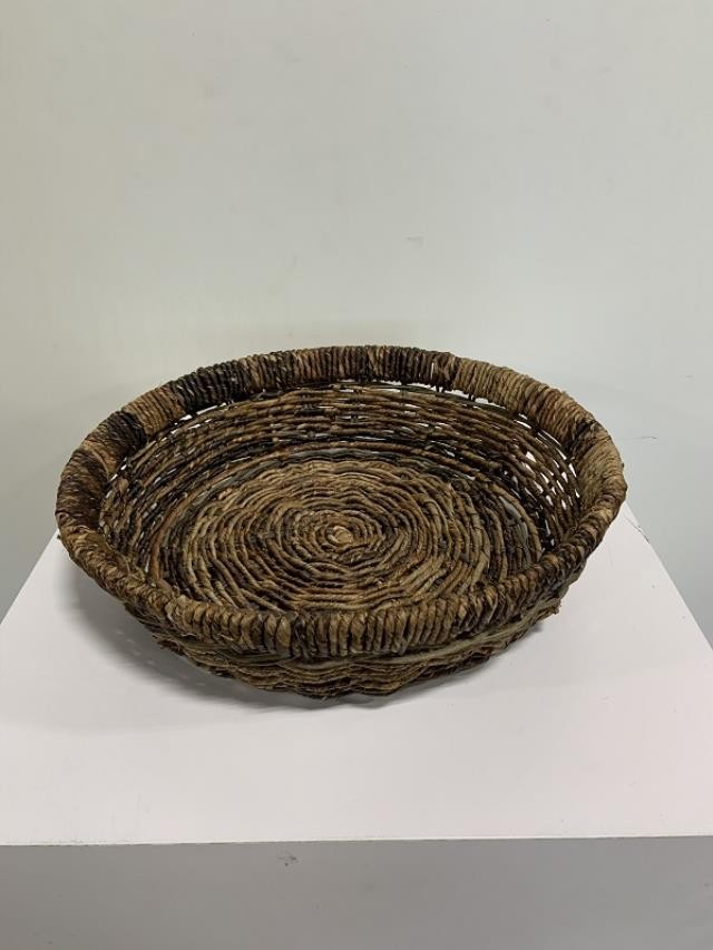 BASKET-Round Woven Twig