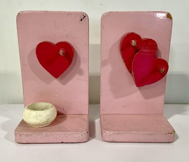 BOOKEND-Child Pink w/Hearts Bookend (Pair)