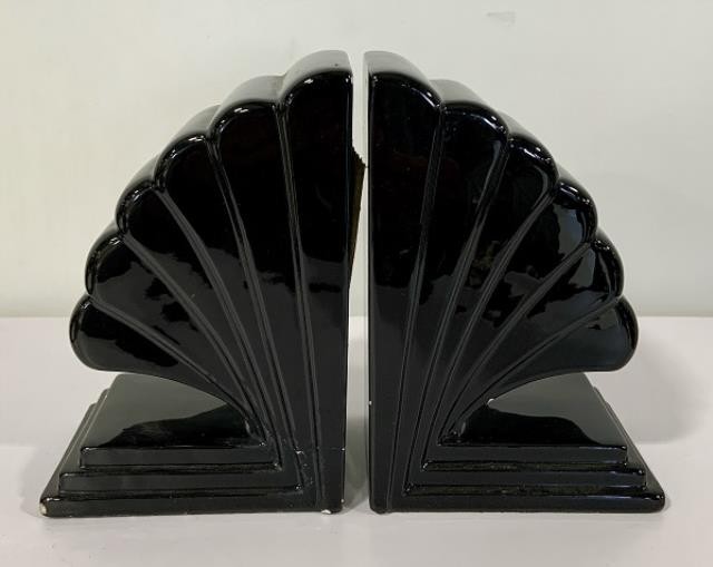 BOOKEND-Black Lacquer Half Shell (Pair)