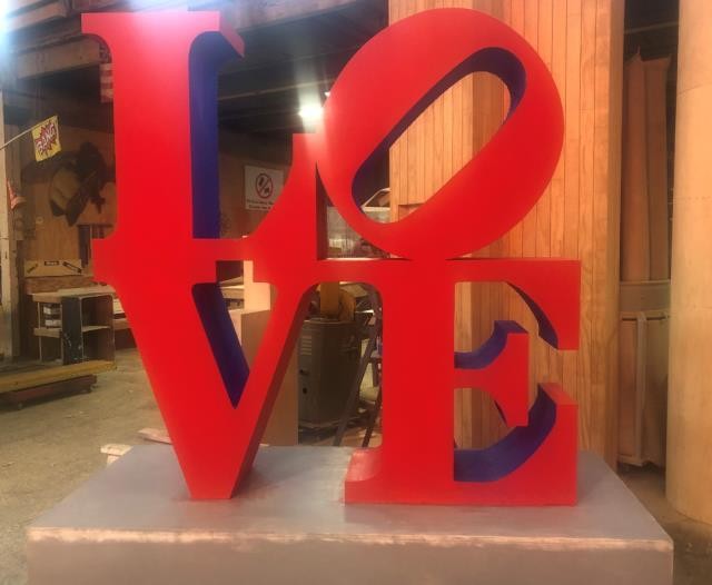 LOVE SCULPTURE