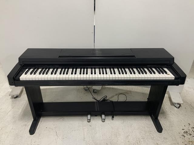 KEYBOARD-Yamaha Clavinova Digital Piano