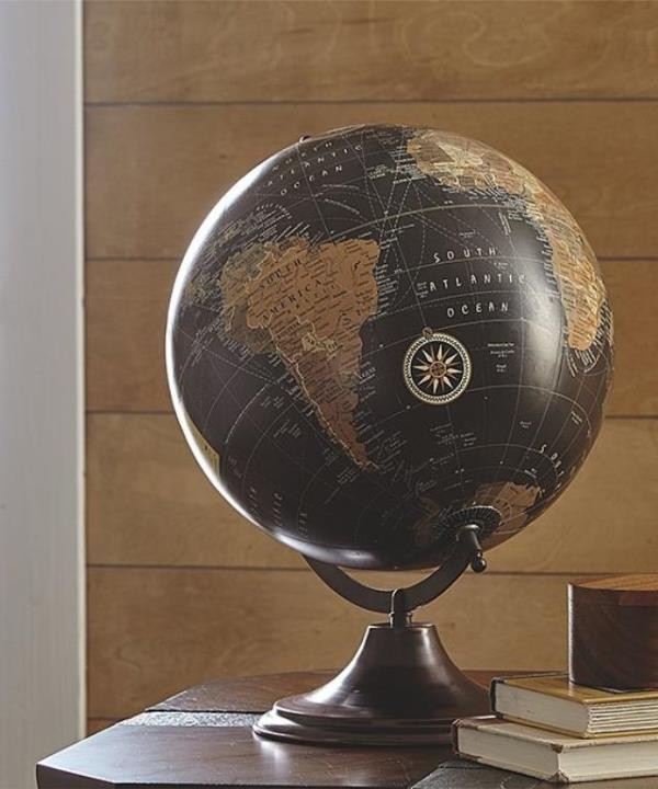 GLOBE-Black Metal Oak Globe