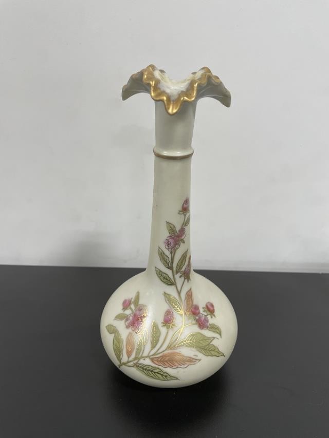 VASE-Thin Neck Beige Vase w/Flowers & Scalloped Top