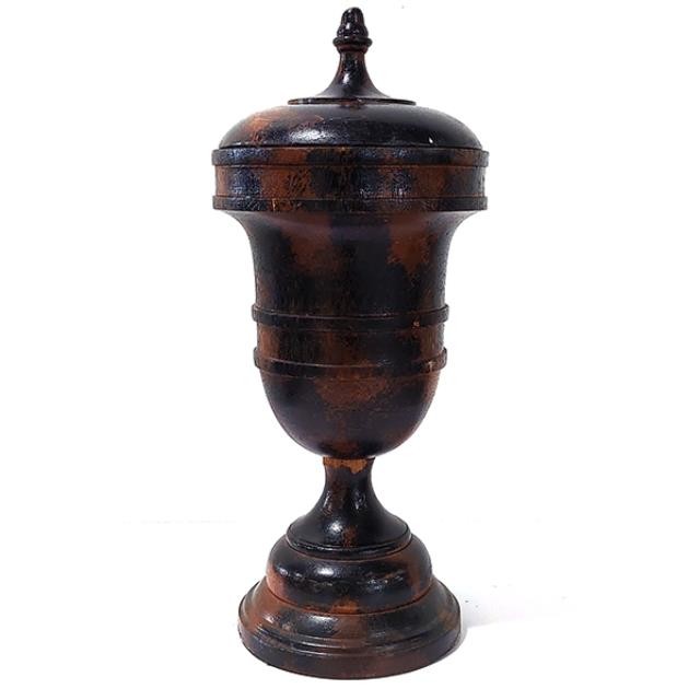 URN-Distressed Brown/Black Urn w/Lid