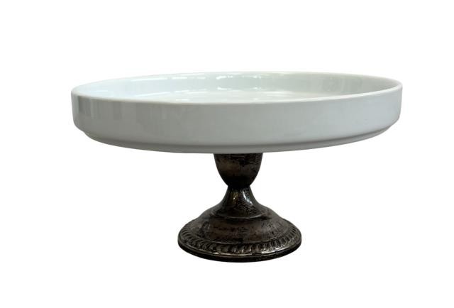 PASTRY DISH-White Dish w/Chrome Pedestal