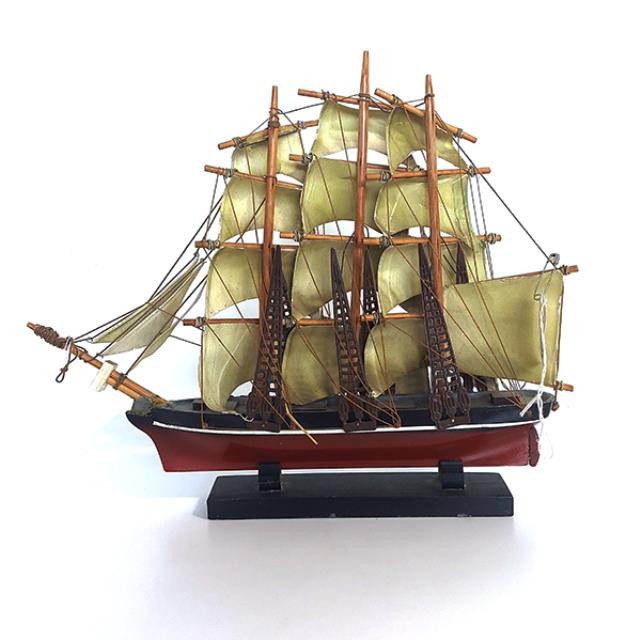 SHIP MODEL-Med. "Cutty Sark 1869" Black & Red