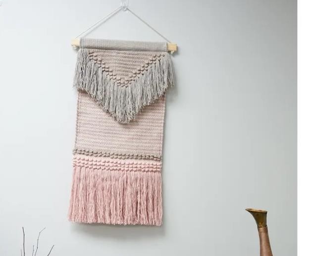 WALL TAPESTRY- Macrame | Pink & Gray | Fringe