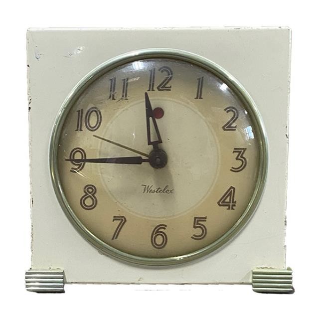 ALARM CLOCK-Vintage Beige Metal Art Deco Westclox