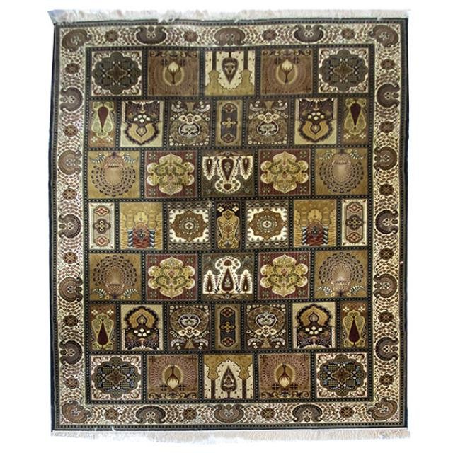 RUG-(8'2" x 12')Bakhtiari Checkered Rug w/Beige Boarder