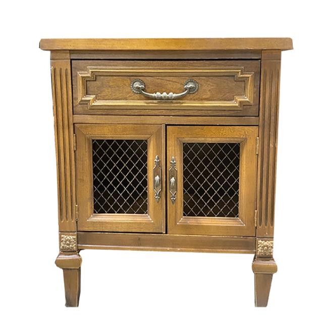 NIGHSTAND-DRESSER-Walnut w/Decorative Molding & (2) Doors