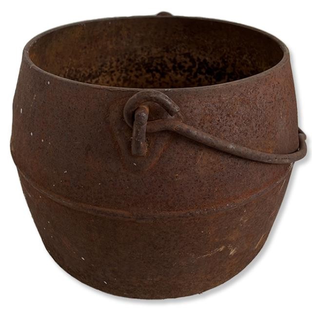 CAULDRON-Rusted Cast Iron w/Handle