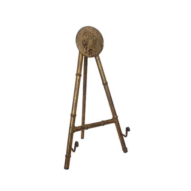 (40940041)EASEL-Small Table Top Brass w|Small Ornamental Coin