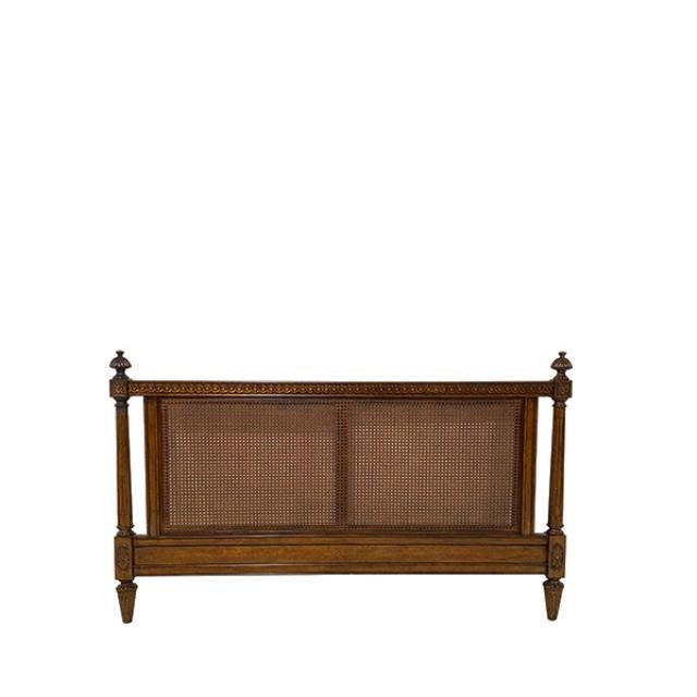 (40100394)HEADBOARD|FOOTBOARD-Queen Traditional Fruitwood Bed-Fluted Post w|Crest Top & Caned