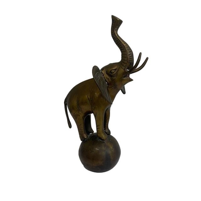 (52150253)FIGURINE-Brass Elephant Balanced on Ball