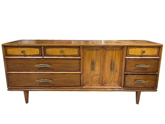 (40620288) MCM Console 7 Drawer | 2Door