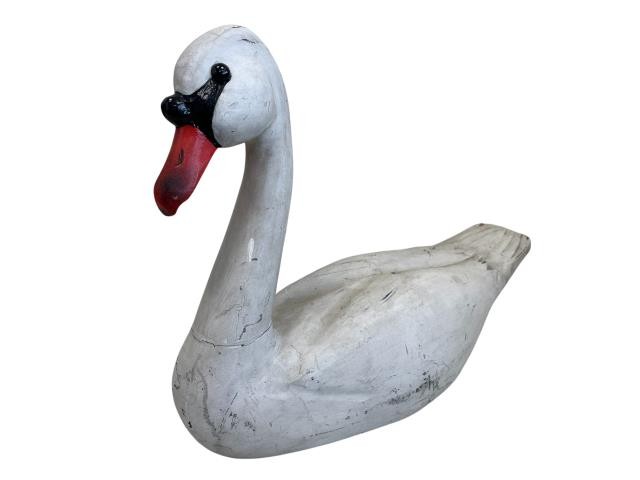 DECOY-LRG SWAN WITH ORANGE BEAK